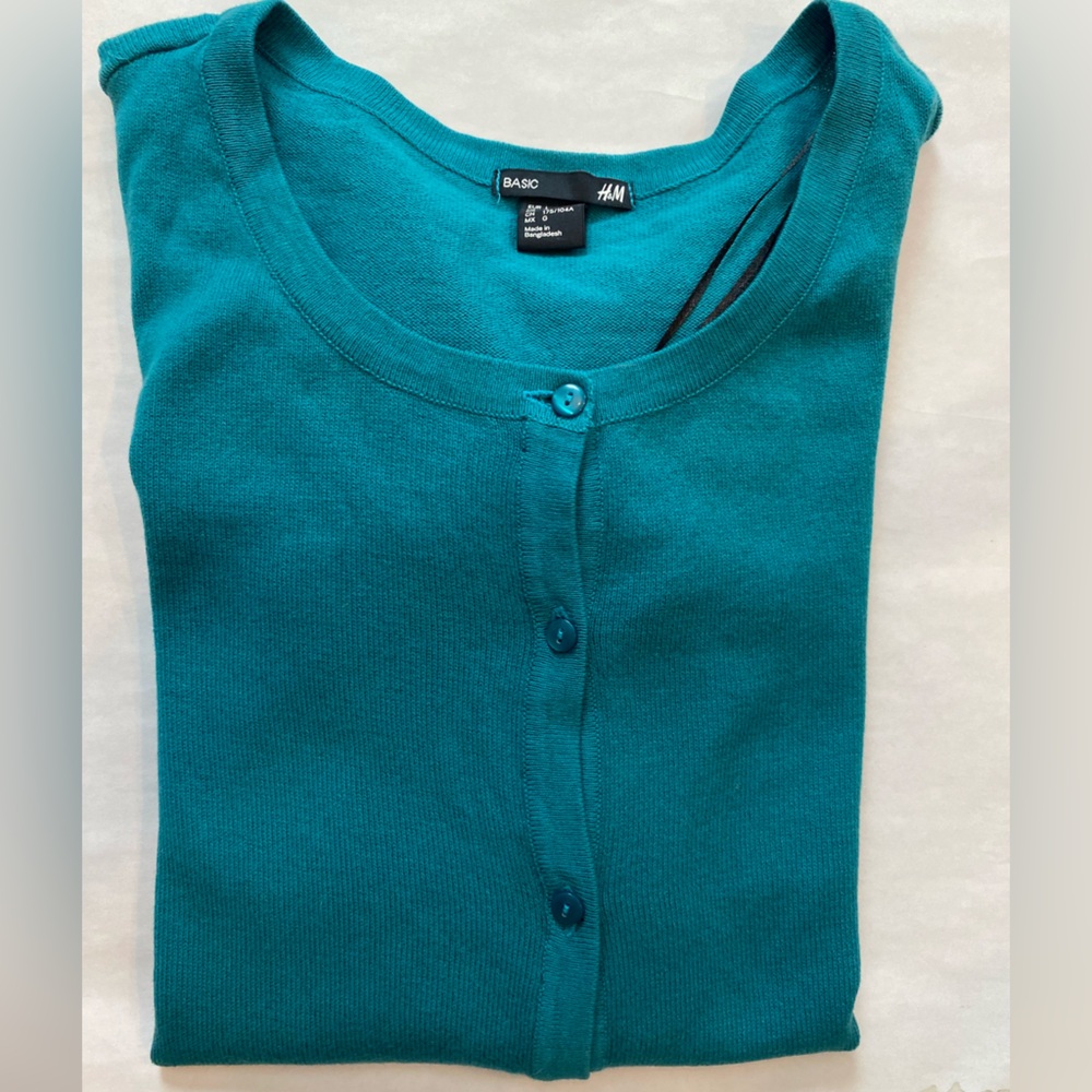 H&M Long Sleeve  crew neck Cardigan sweater LARGE teal green